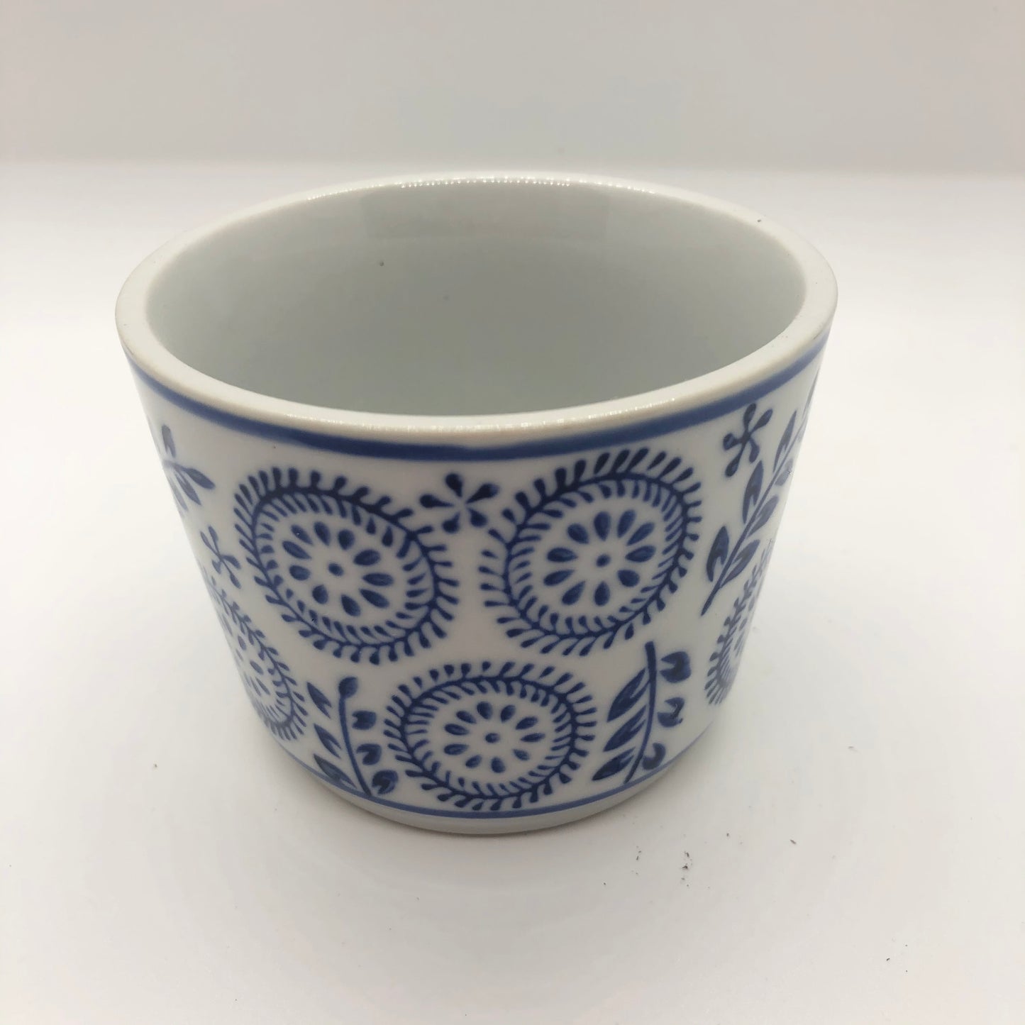
                  
                    Vintage Blue & White Small Pot
                  
                